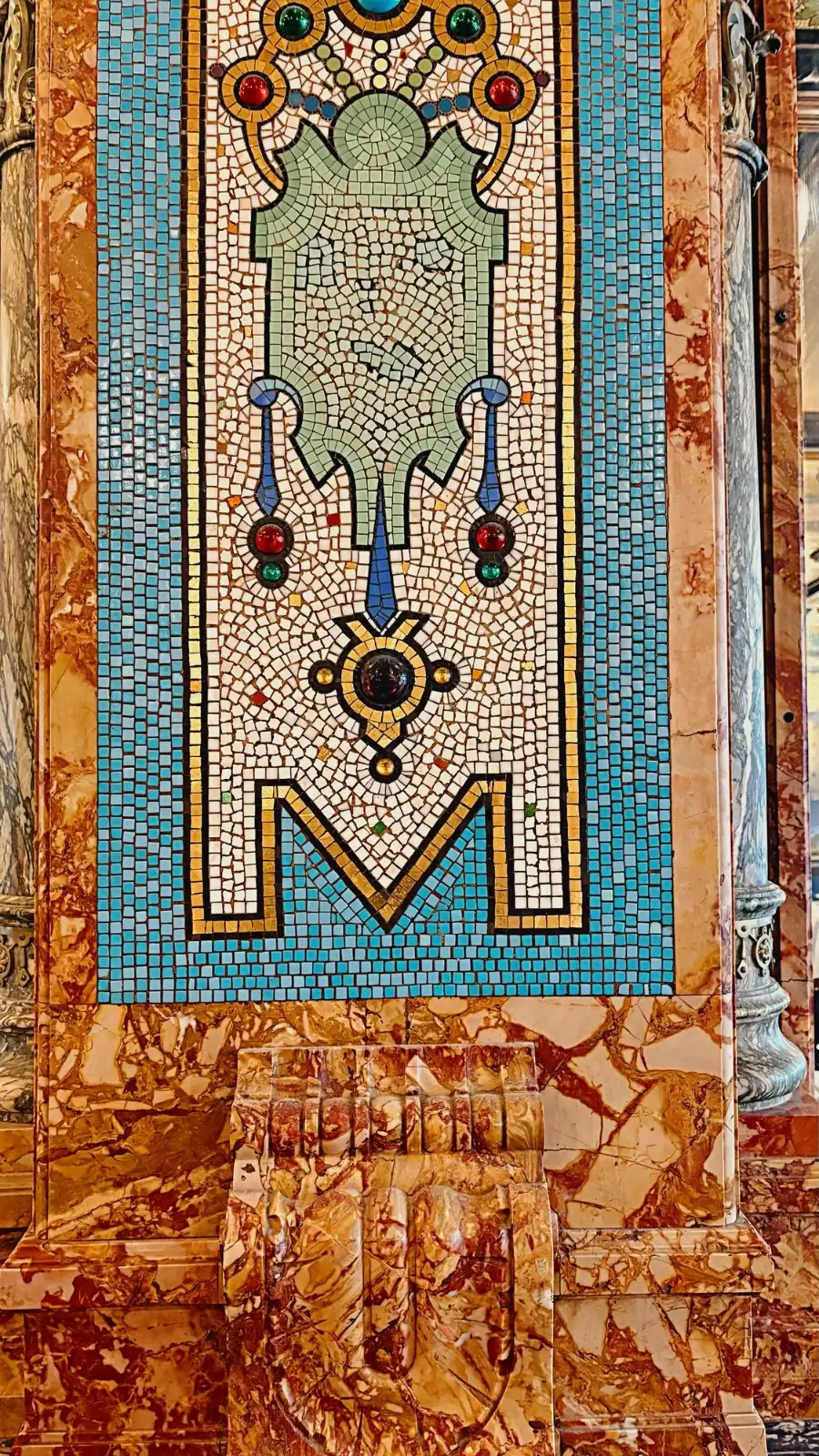 Brasserie Mollard, Paris: Luxurious Belle Epoque Restaurant photos review - most beautiful restaurants in paris art nouveau places mosaics