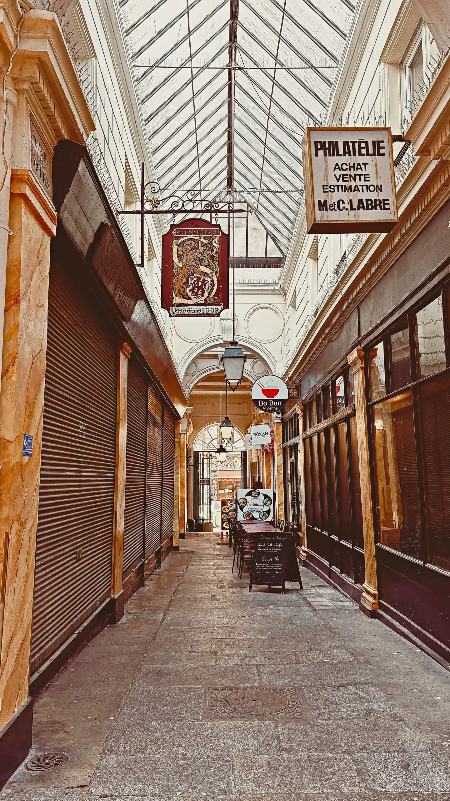 old places in paris passage des panoramas photos history - historical sites in paris travel guide hidden gems - free things to do in paris shopping guide