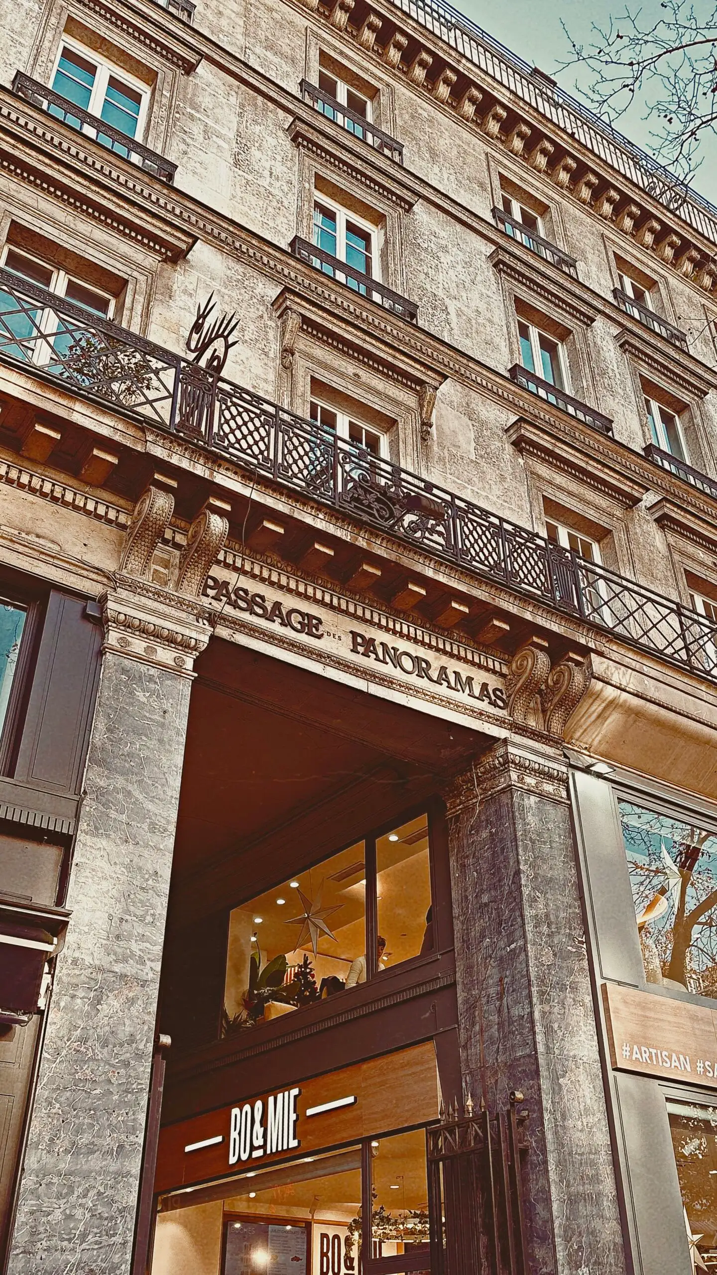 old places in paris passage des panoramas photos history - historical sites in paris travel guide hidden gems - free things to do in paris shopping guide