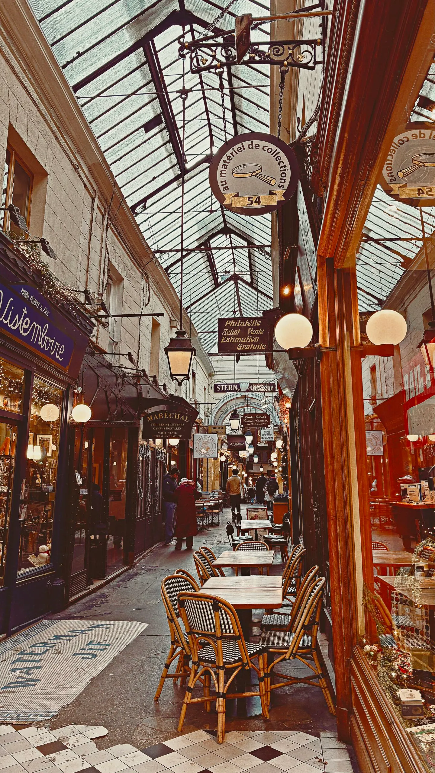old places in paris passage des panoramas photos history - historical sites in paris travel guide hidden gems - free things to do in paris shopping guide