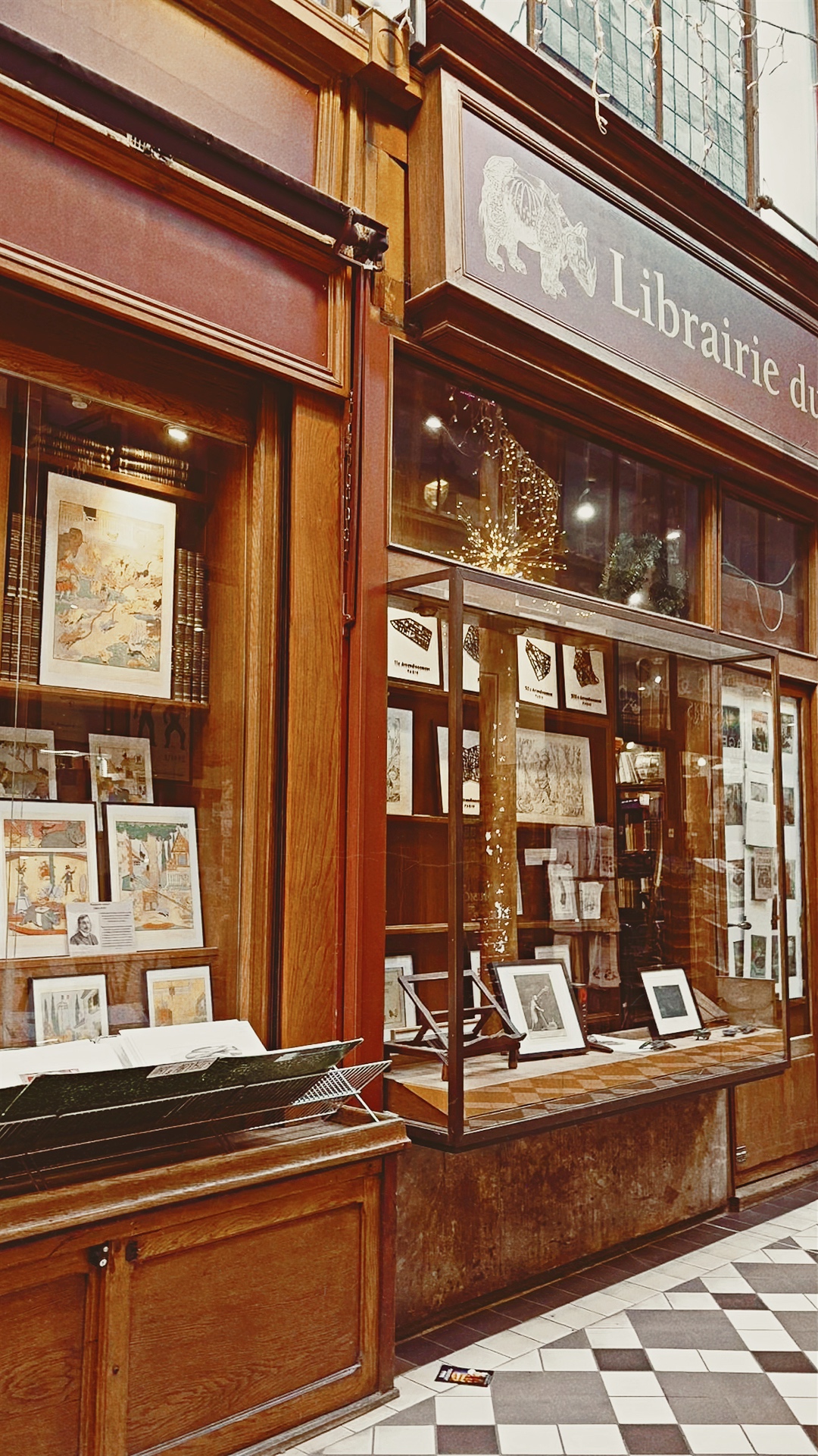 historic old places in paris passage jouffroy grands boulevards photos review history - most beautiful places in paris off the beaten path travel guide bucket list - covered passages in paris