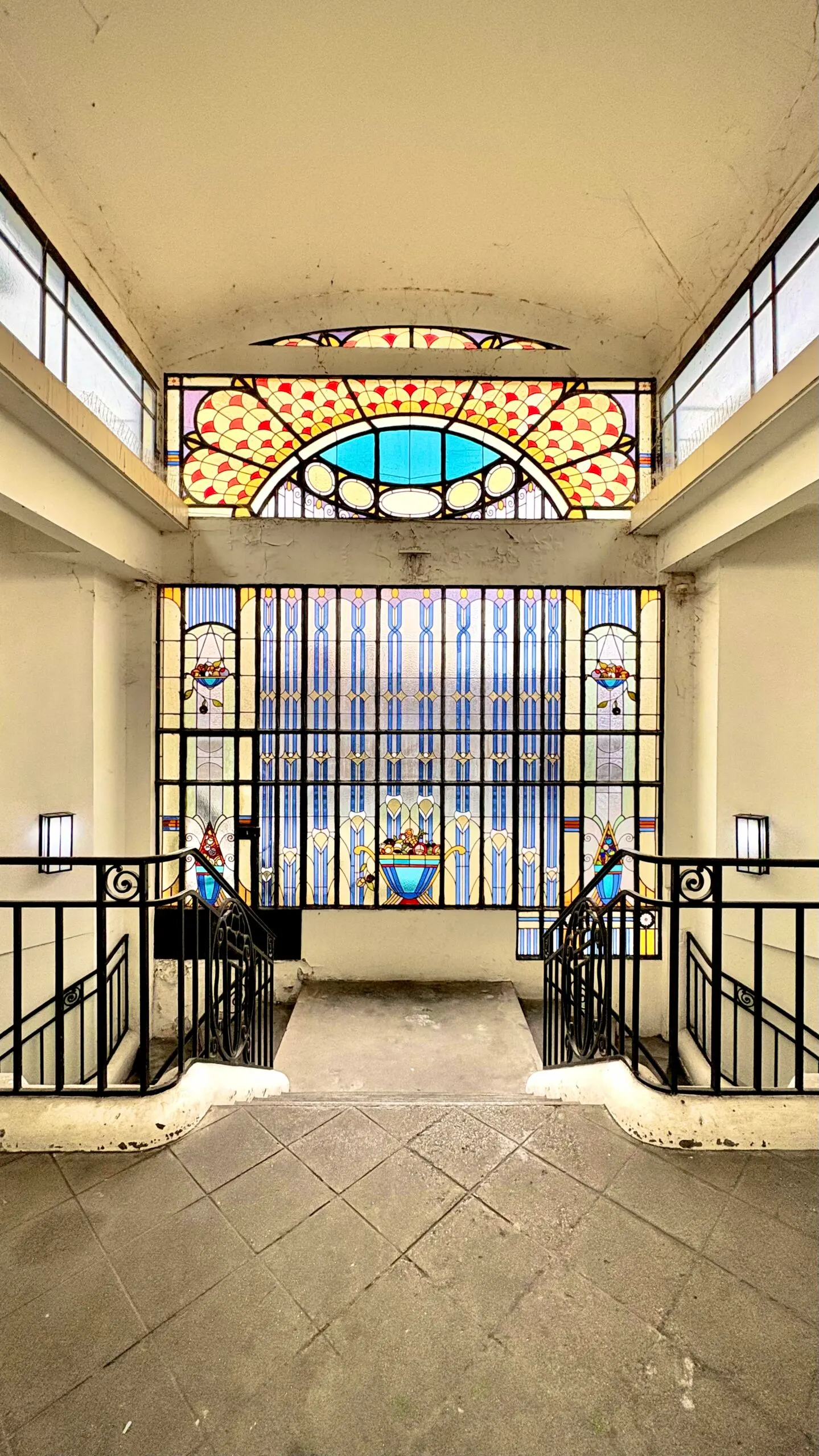 Beautiful Historical Sites in Paris: Palais du Commerce