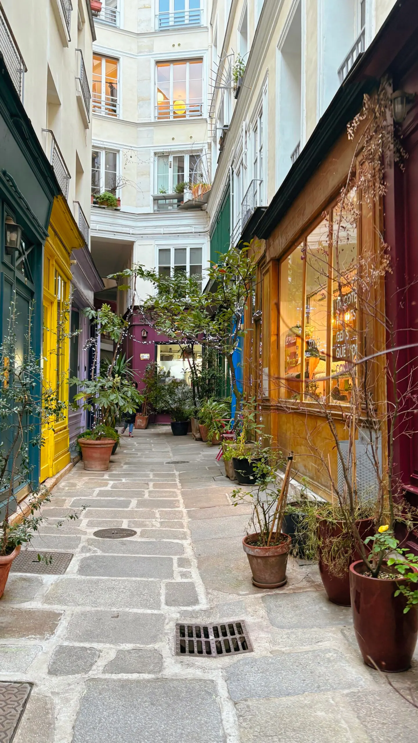 secret alleys in paris passage de l'ancre photos review - hidden villages in paris travel guide bucket list - best things to do in the spring in paris off the beaten path - colorful places in paris